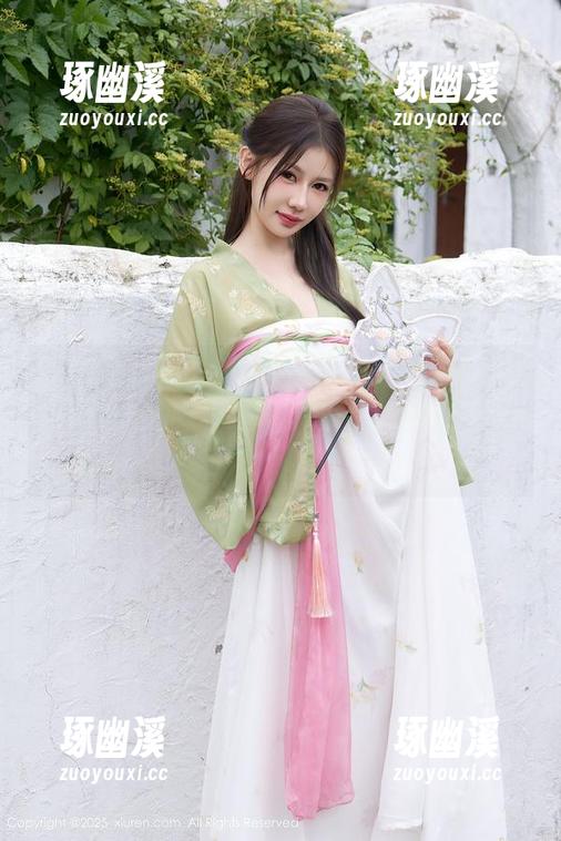秀人网 - “这是我早晨的样子”——周慕汐fairy的睡衣写真原图，让懒癌患者看了都想点赞！