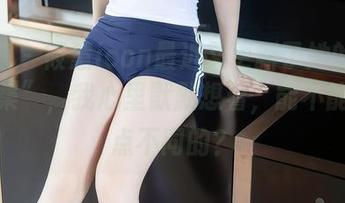 秀人网 – 筱慧icon最近又更新了她的制服“合集”，我心里默默想着，能不能再搞点不同的？