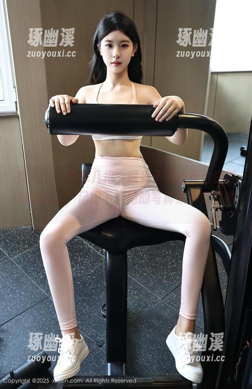 秀人网 - 简单几招，糯美子就让运动变得如此迷人，记得下载她的写真集尽情欣赏。