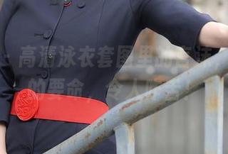 秀人网 – 高清泳衣套图里的言沫，身材好的要命，令人咋舌！