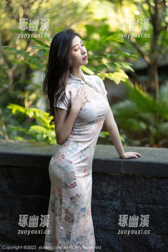秀人网 - 原图慢慢打开，龙籹cool的花嫁，无意间就迷失了