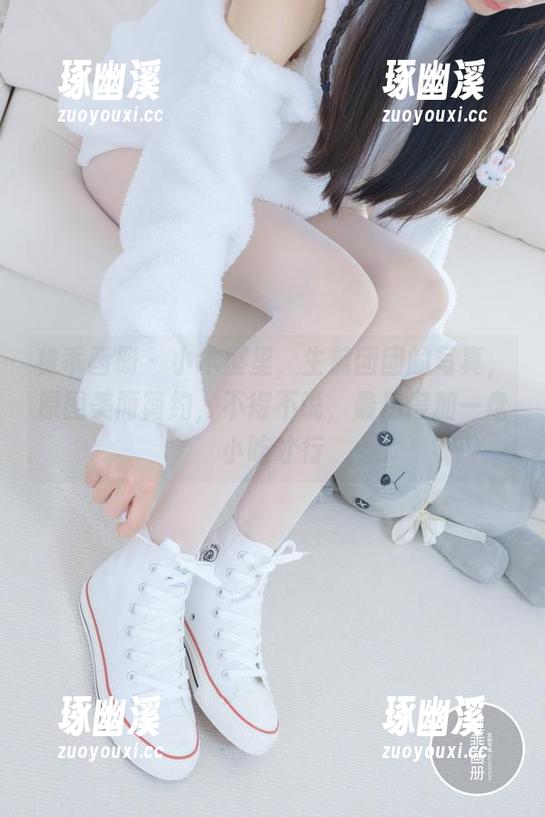 稚乖画册 - 小木屋里，生煎团团的写真，原图美而简约，不得不说，最后得加一盘小吃才行