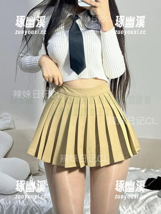 微密圈 - 女王粉色的猪陈佩奇的私拍图包：我开始想撩女王了！