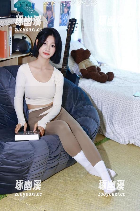 绮梦摄影 - 发现小艺：黑白套图，下载了千万别跟我说这不是你喜欢的风格，好吧我还是相信你！