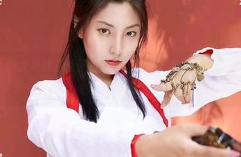 蜜桃社 – 你没见过的杏子和棉袜，高清作品集直击心灵…靴子悄悄路过。