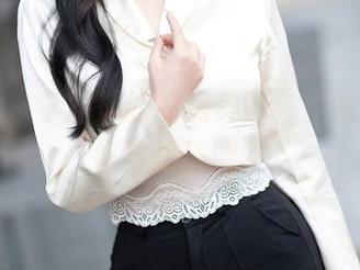 语画界 – 李丽莎的私房美图，空姐也有隐秘穿搭法则？
