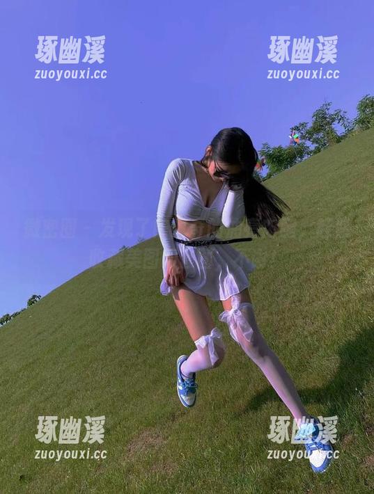 微密圈 - 发现了陈佩奇的油亮肉腿，赶紧收藏美图和套图，不谢！