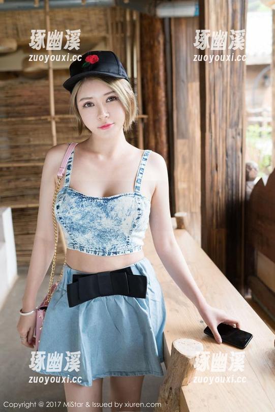 魅妍社-赵欢颜Jessica 魅妍社 - 图集展示:赵欢颜Jessica用修女的姿态讲述情感